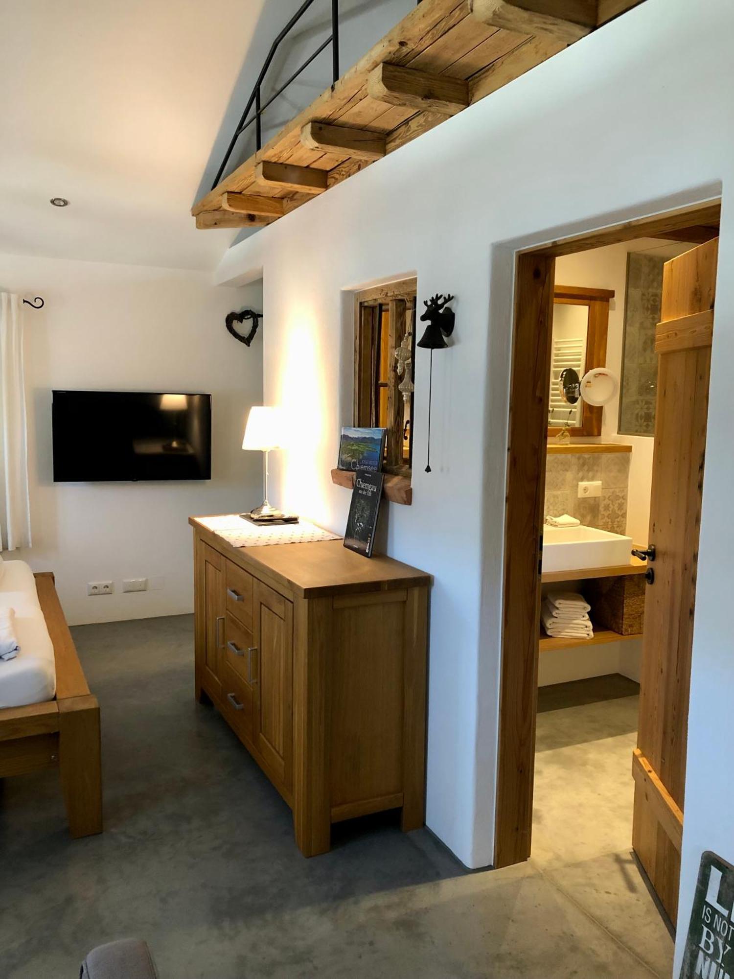 Hochgern Apartment Staudach-Egerndach